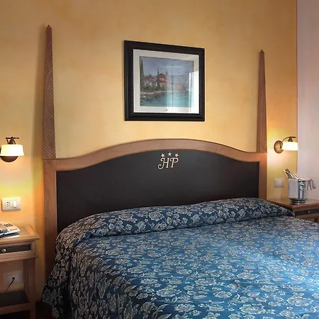 酒店 Panorama Ristorante ***s 托里德尔贝纳科